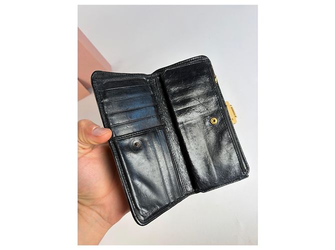 Vintage Miu Miu Matelassé Leather Bifold Wallet c. Late 2000s Black - view 4