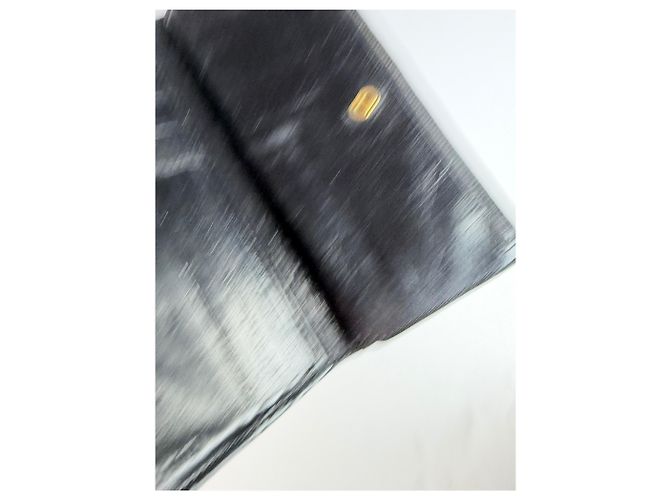 Vintage Miu Miu Matelassé Leather Bifold Wallet c. Late 2000s Black - view 5