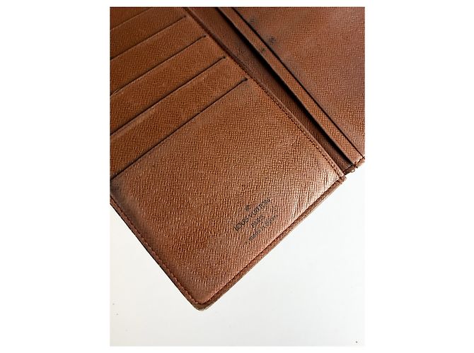 Vintage Louis Vuitton Monogram Canvas Bifold Wallet Brown - view 5