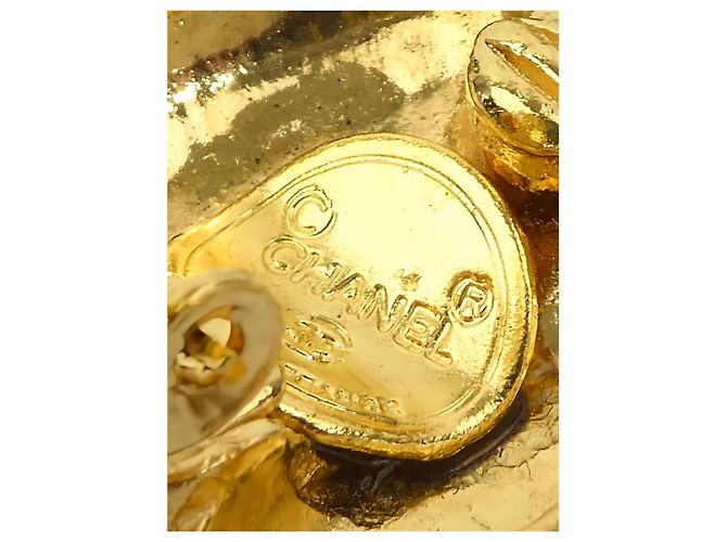 Chanel CC vergoldete Clip-On Ohrringe im Sunburst-Design - Ansicht 4