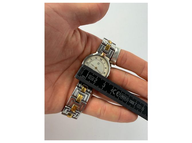 Vintage Givenchy zweifarbige Armbanduhr späte 1980er Silver Gold - Ansicht 5