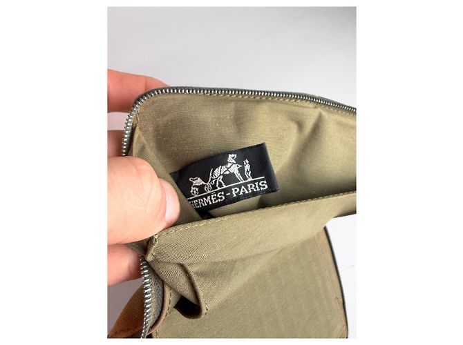 Vintage Hermès Canvas Bifold Wallet 2017 Olive Green - view 6