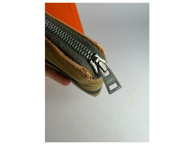 Vintage Hermès Canvas Bifold Wallet 2017 Olive Green - view 8