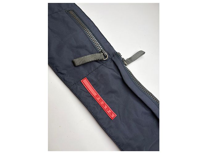 Vintage Prada Linea Rossa Nylon Sling Bag Ende 1990s Navy - Ansicht 6