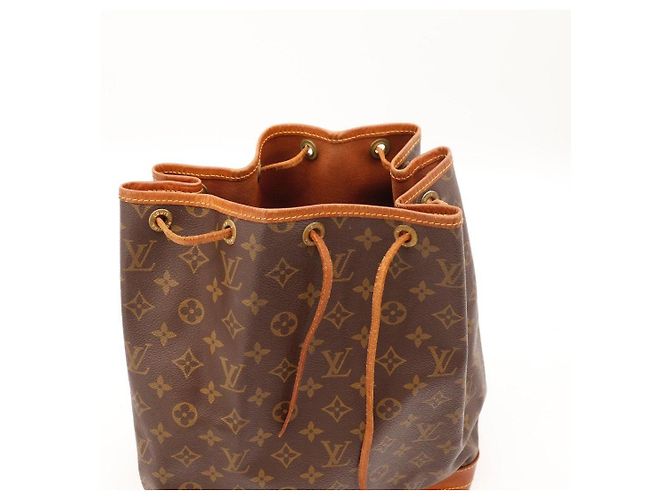 Louis Vuitton Noé Bolsa Saco Monogram Canvas - vista 6