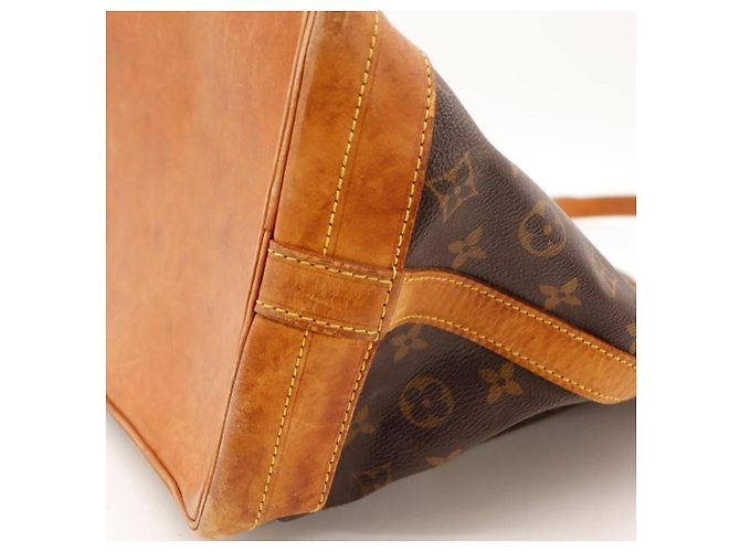 Louis Vuitton Bolso Bucket Monogram - vista 10