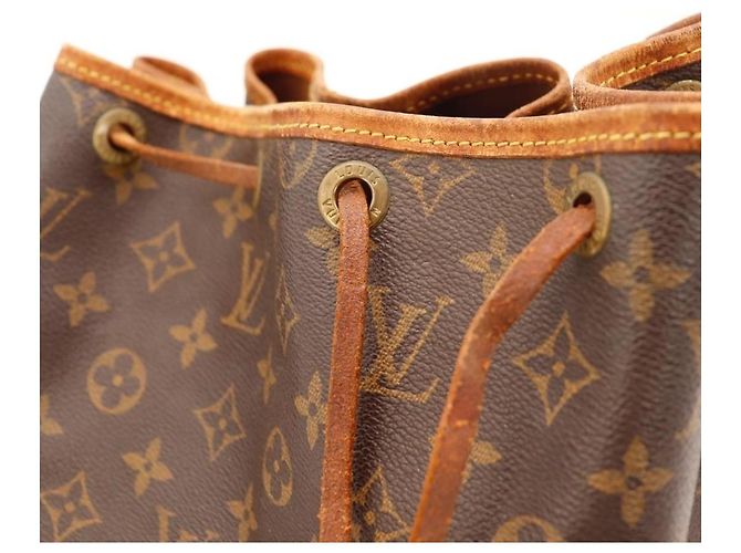 Louis Vuitton Bolso Bucket Monogram - vista 7