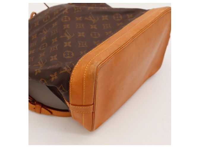 Louis Vuitton Borsa a Secchiello Monogram Noe - vista 9