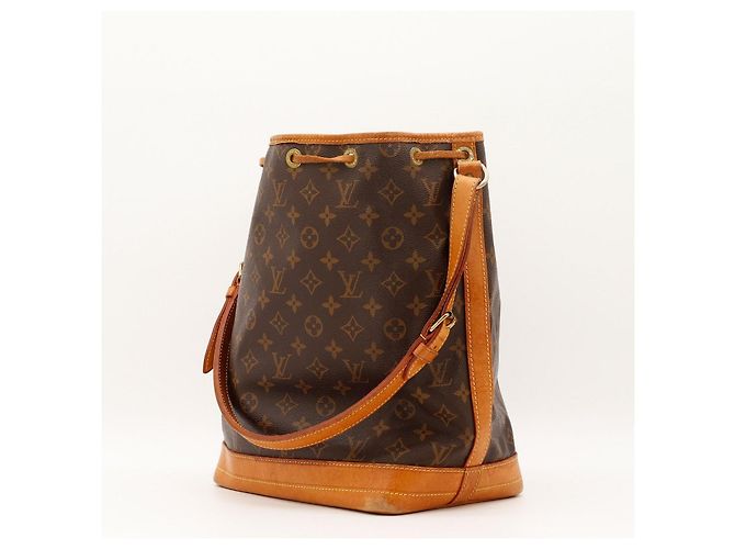 Louis Vuitton Bolso Noé Monogram - vista 4