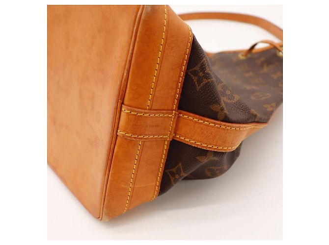 Louis Vuitton Bolso Noé Monogram - vista 9
