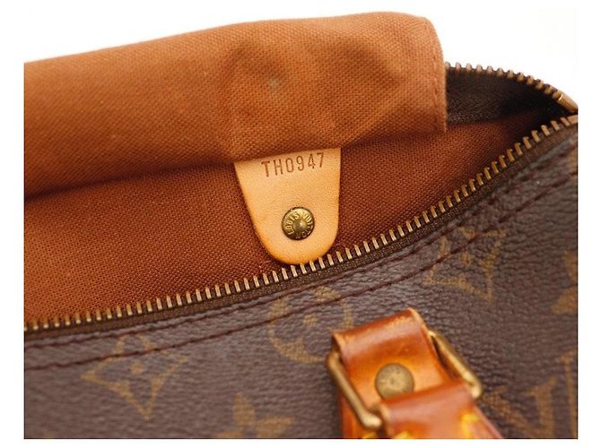 Louis Vuitton Speedy 25 Monogram Canvas - vista 8