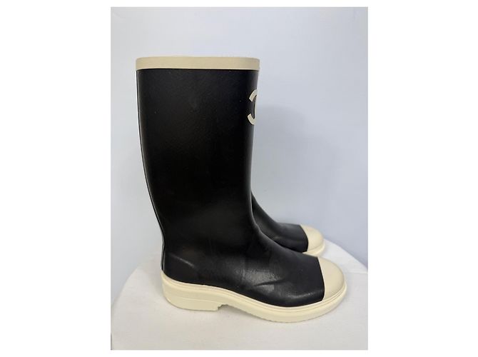 Chanel CC Logo Rubber Rain Boots - Black - view 3