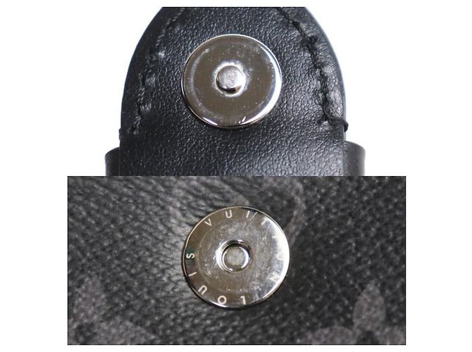 Louis Vuitton Saumur Sling Bag - view 7