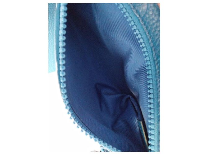 Louis Vuitton Pochette in pelle blu monogramma impresso - vista 9