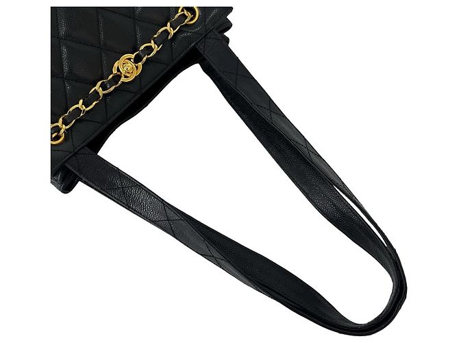 CHANEL Matelassé Coco Mark Black Semi-Schultertasche - Ansicht 4