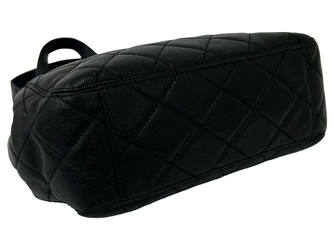 CHANEL Matelassé Coco Mark Black Semi-Schultertasche - Ansicht 7