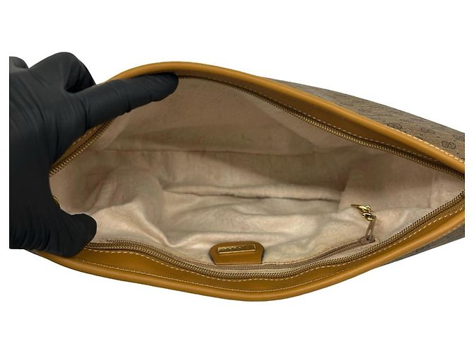 Gucci Vintage Micro GG Logo Leder-Schultertasche - Ansicht 9