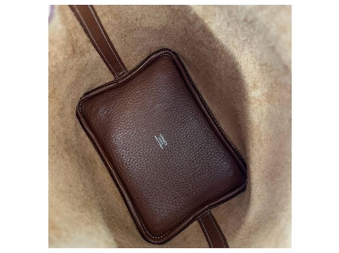 Hermès Hermes Picotin Lock PM Handbag - view 9