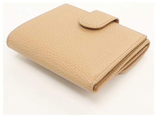 Gucci Bi-Fold Wallet in Beige - view 2