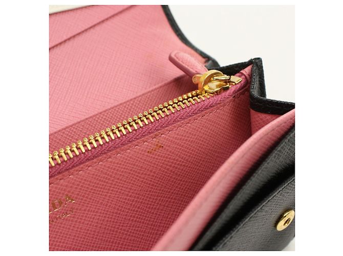 Prada Black Calfskin Bi-fold Long Wallet - Ansicht 7