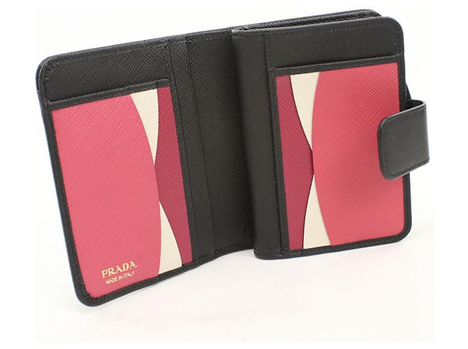 Cartera bi-fold Prada en piel de becerro negra - vista 3