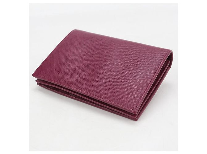 Prada Bi-Fold Geldbörse aus lila Saffiano-Leder - Ansicht 2