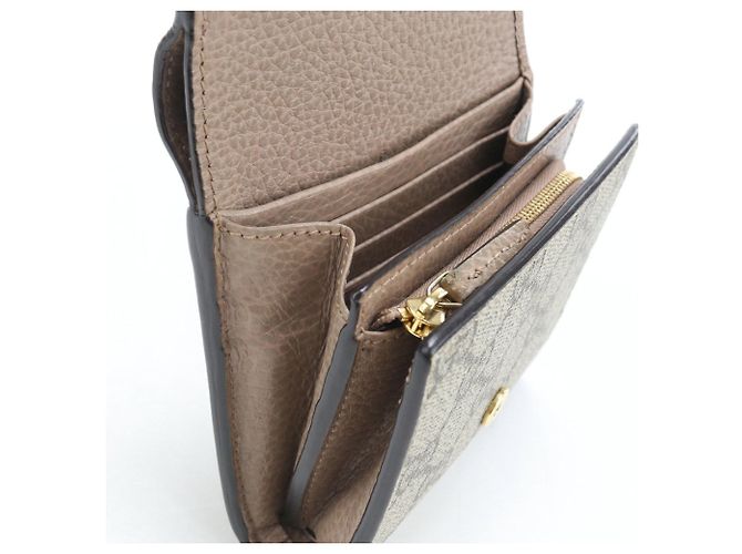 Gucci Bi-fold Wallet in Beige - view 5
