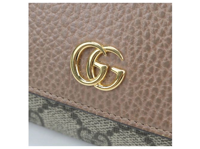 Gucci Bi-fold Wallet in Beige - view 7