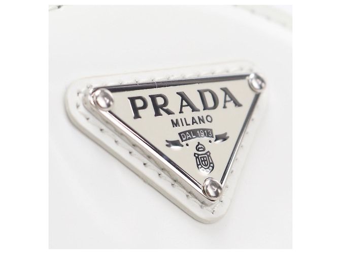 Prada White Leather Shoulder Bag - view 4