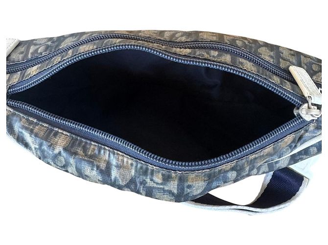 Christian Dior Sac Banane Trotter Monogram No. 2 - vue 9