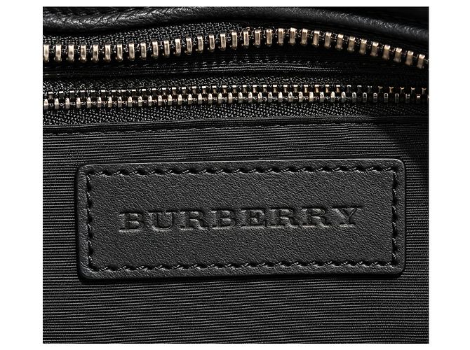 Borsa Hobo Burberry Waltham in pelle martellata nera - vista 9