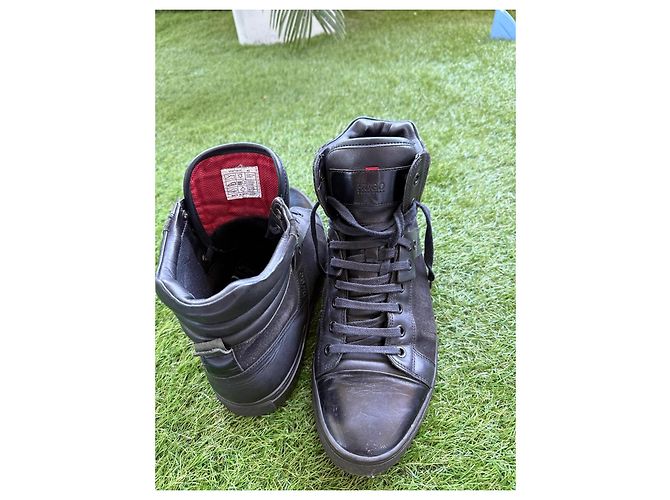 Hugo Boss Baskets Montantes Cuir et Daim Noir - vue 3