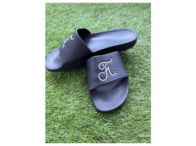 Autre Marque Final Club Schwarze Gummischlappen mit Logo - Ansicht 2