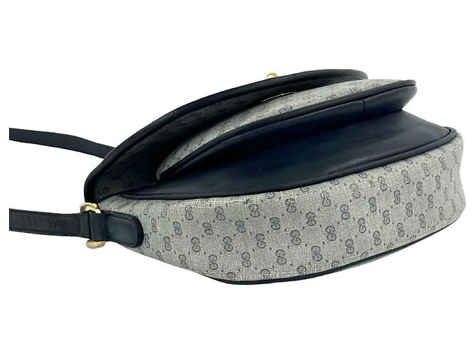 Gucci Vintage Micro GG Pattern Leather Shoulder Bag - view 7