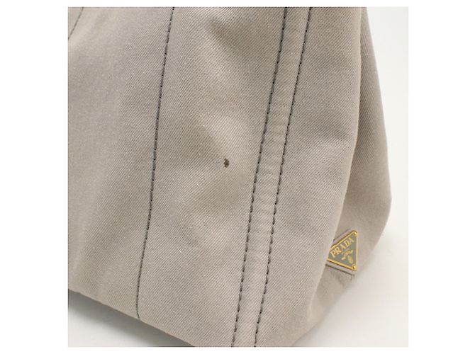 Sac Tote 2-Way Prada en toile grise - vue 7