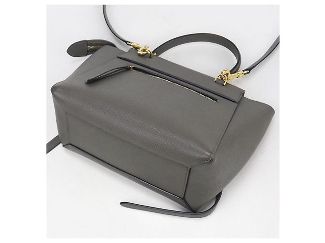 Belt Bag Sac ceinture micro Céline gris en cuir de veau - vue 2