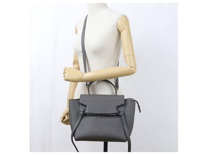 Belt Bag Sac ceinture micro Céline gris en cuir de veau - vue 8