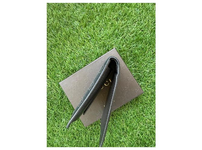 Gucci GG Supreme Canvas Bi-fold Wallet Brown - view 16