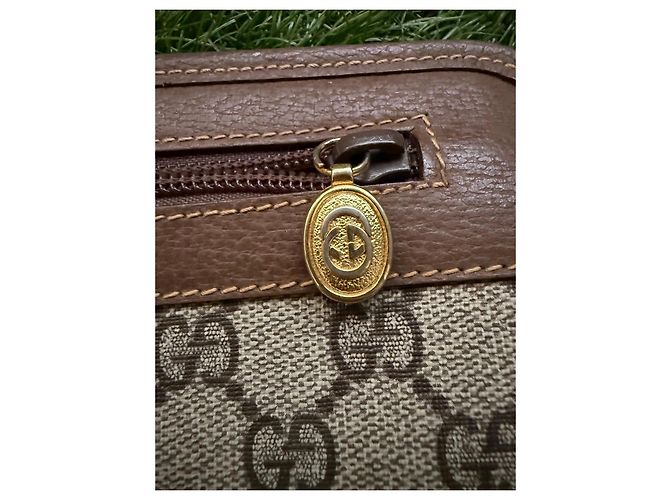 Pochette Gucci GG Supreme Monogram Marrone - vista 2