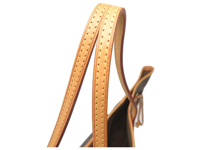 Louis Vuitton Neverfull MM Tote Bag - view 5