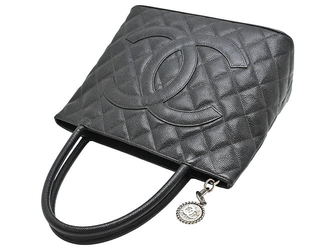 Chanel Reissue Tote Bag - view 4