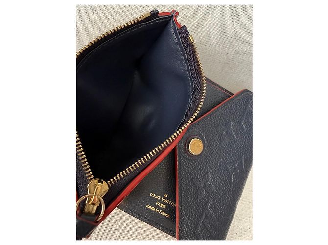 Cartera compacta Louis Vuitton Victorine Monogram Empreinte - vista 12