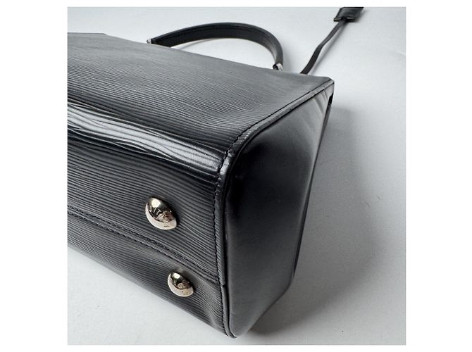 Sac à main Louis Vuitton Epi Cluny BB - vue 17