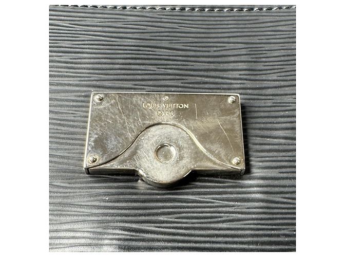Sac à main Louis Vuitton Epi Cluny BB - vue 19