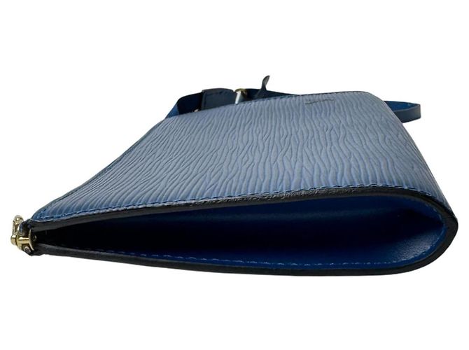 Louis Vuitton Epi Pochette Accessoires - vista 3