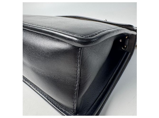 Fendi Kanai F 2-way Schultertasche mit Kette - Ansicht 16