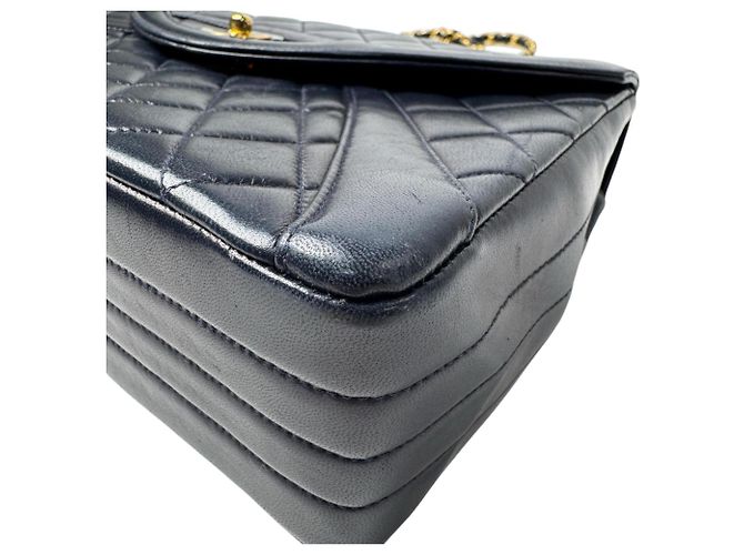 Bolsa de Ombro Chanel Matelassé Paris Limited Edition Coco Mark Chain - vista 16