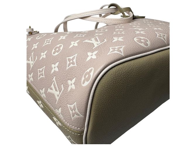 Bolsa de Ombro Louis Vuitton Monogram Empreinte Neverfull MM - vista 19