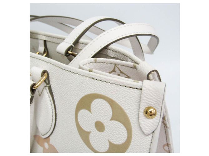 Bolso Louis Vuitton Monogram Spring In The City On the Go MM - vista 9