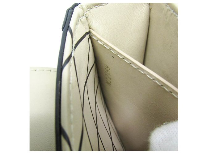 Louis Vuitton Epi Trunk Vertical M67871 Schultertasche - Ansicht 19